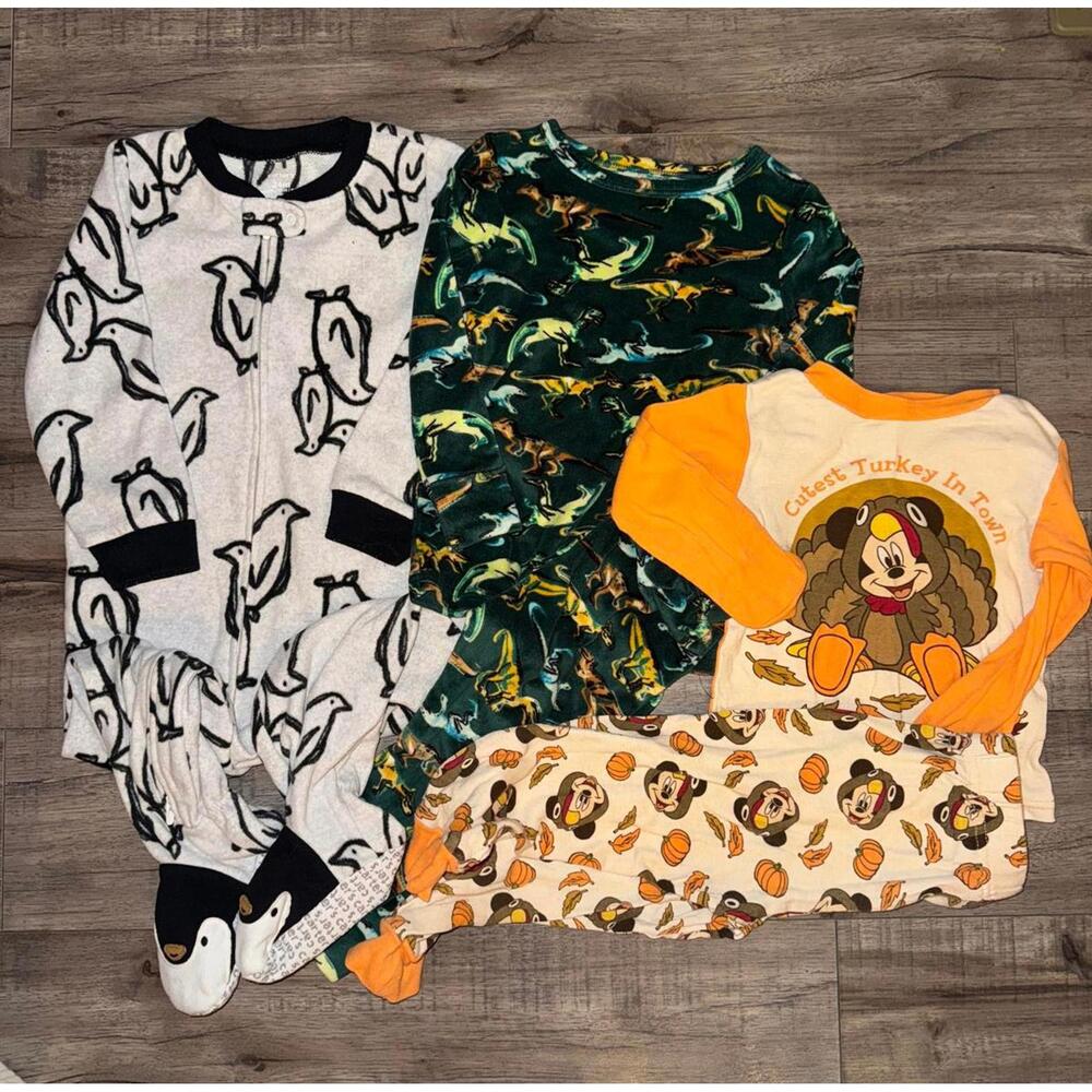 2T Pajama Winter Bundle Footie Long Sleeve Pants Dino Toddler Girls Boys Mickey - Picture 1 of 1